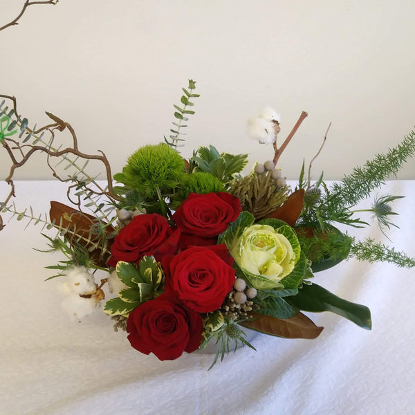 Florist' s Best Christmas Centrepiece