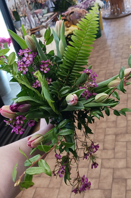 Florist's Best Cut Flower Gift Box