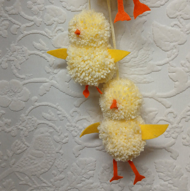 Pompom Chick