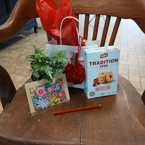 Teacher Appreciation Fern Goodie Bag.