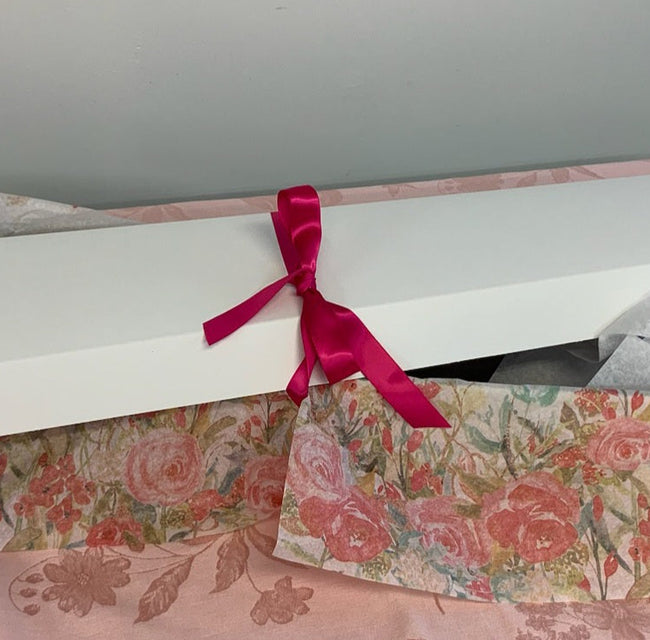 Florist's Best Cut Flower Gift Box